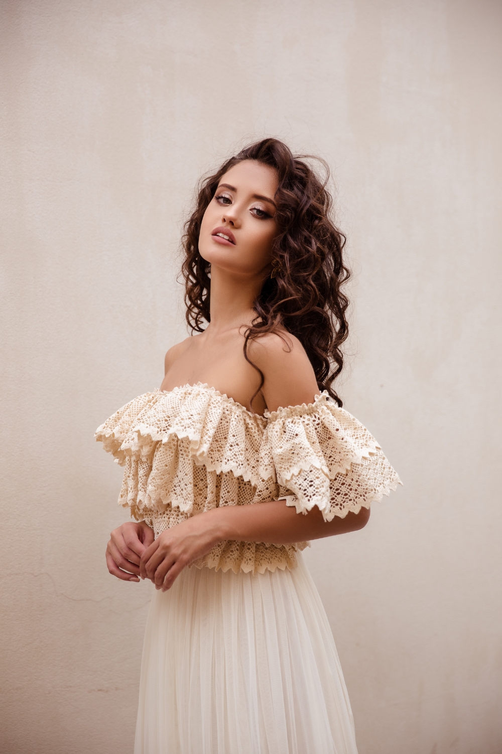 boho-vintage-strapless-wedding-dress-by-zolotas-atelier
