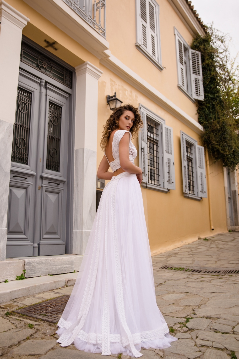 handmade-boho-vintage-wedding-dress-isida-by-zolotas-atelier (1) copy