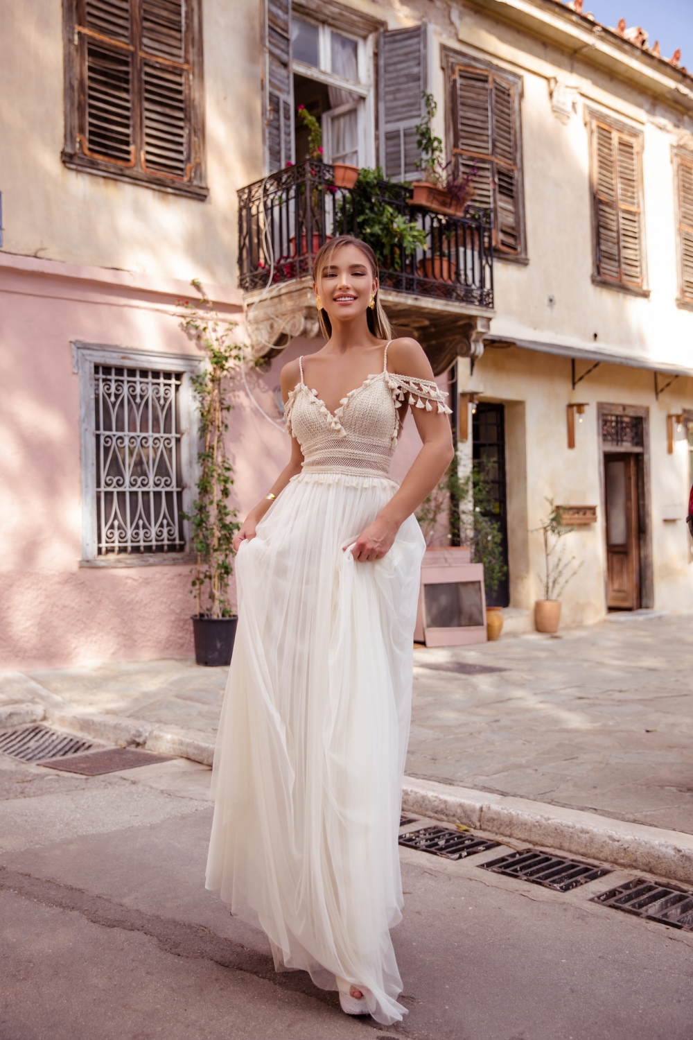 handmade-wedding-dress-callie-by-zolotas-atelier